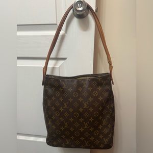 Louis Vuitton vintage 2000 gm looping bag SOLD